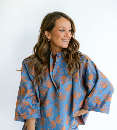 Maya blouse blue flower Maya blouse blue flower